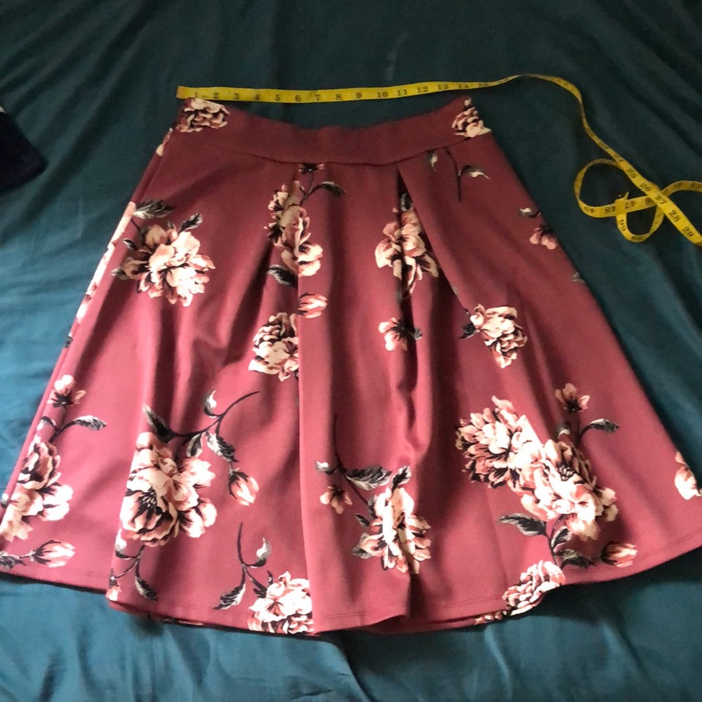 Floral peplum skirt